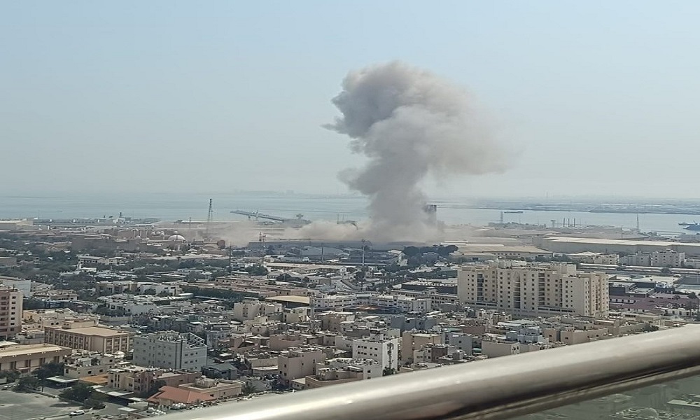 انفجار قرب القاعدة الأميركية في البحرين (فيديو)