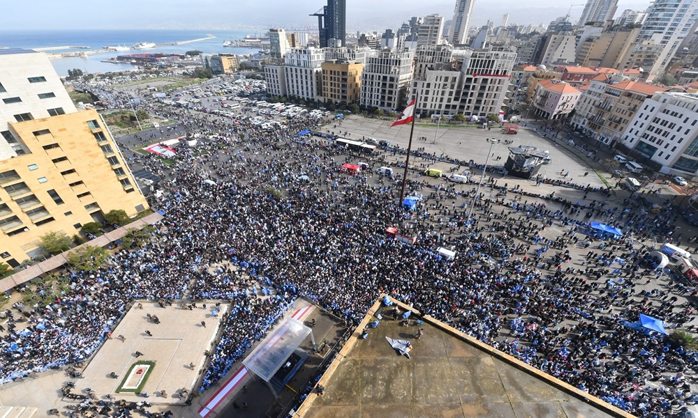 الحريري لمناصريه: “إنتو المستقبل”