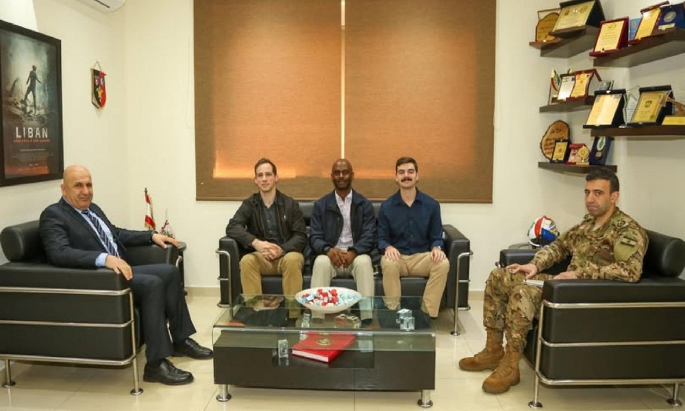 خريش يستقبل وفدًا من فريق التعاون العسكري المدني في السفارة الأميركيّة