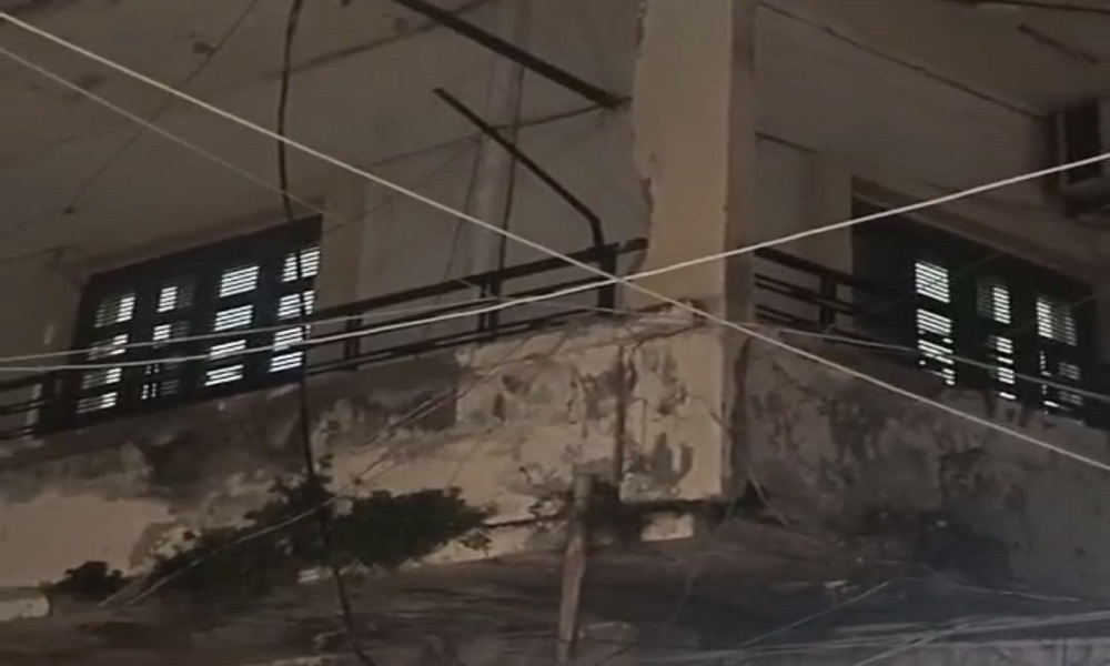 إخلاء مبنى في طرابلس بعد إنذارات بأنه سينهار! (فيديو)