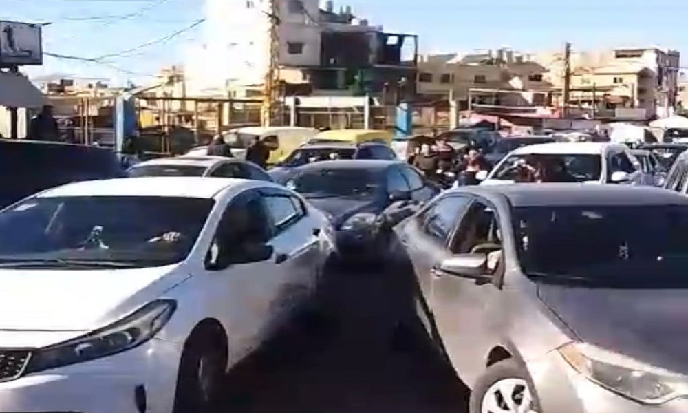 بالفيديو: زحمة سير خانقة على الطرقات