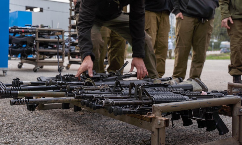 جيش الدفاع يستدعي الاحتياط ويعزز انتشاره