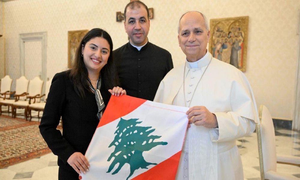 البابا لاوون يدعو لوقف الحرب في لبنان!