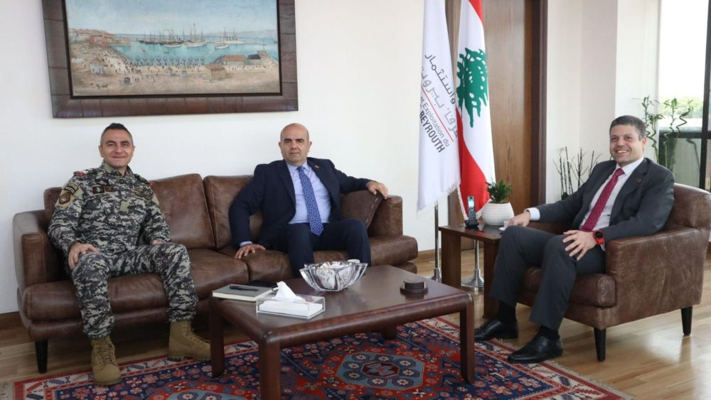 النفّي يستقبل مستشار رئيس الجمهورية لشؤون مكافحة الفساد
