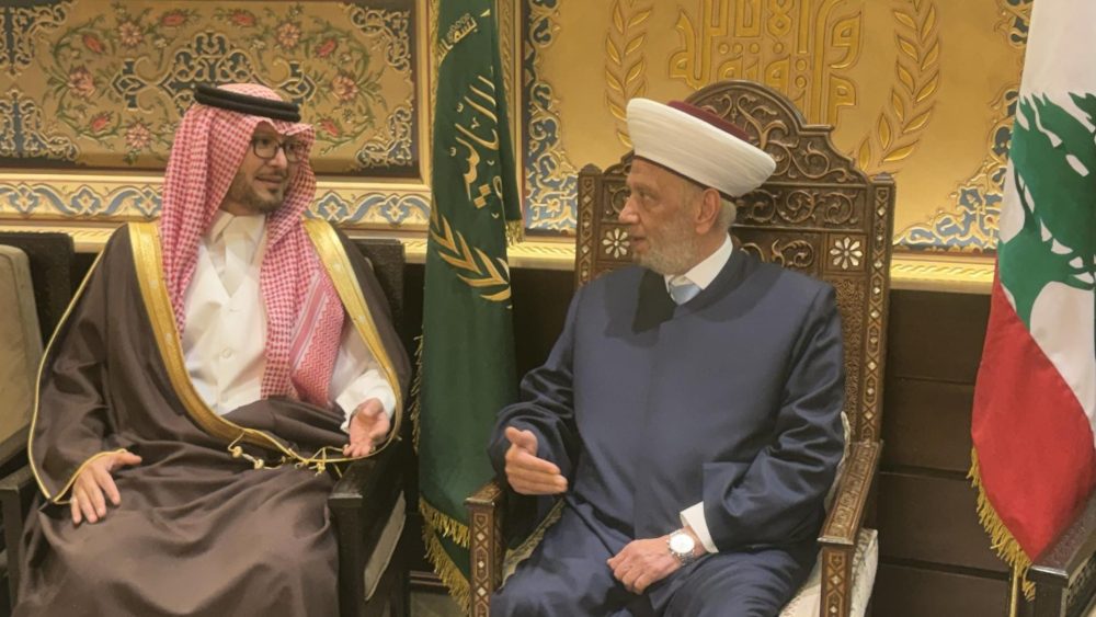 دريان استقبل بخاري: إعادة بناء الدولة هي الطريق الوحيد لإنقاذ لبنان
