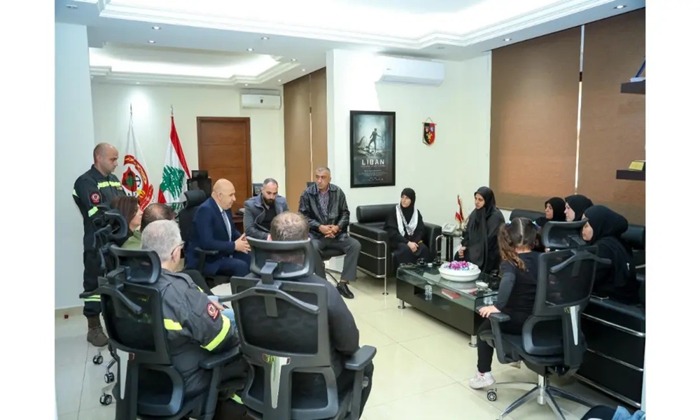 خريش يؤكد دعم عائلات شهداء الدفاع المدني
