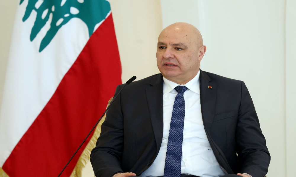 عون: التفاوض خيارنا الوحيد والحرب لن تحقق نتائج لأي طرف