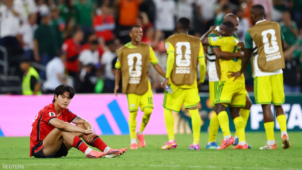 جنوب إفريقيا إلى دور الـ32 بعد الفوز على كوريا الجنوبية