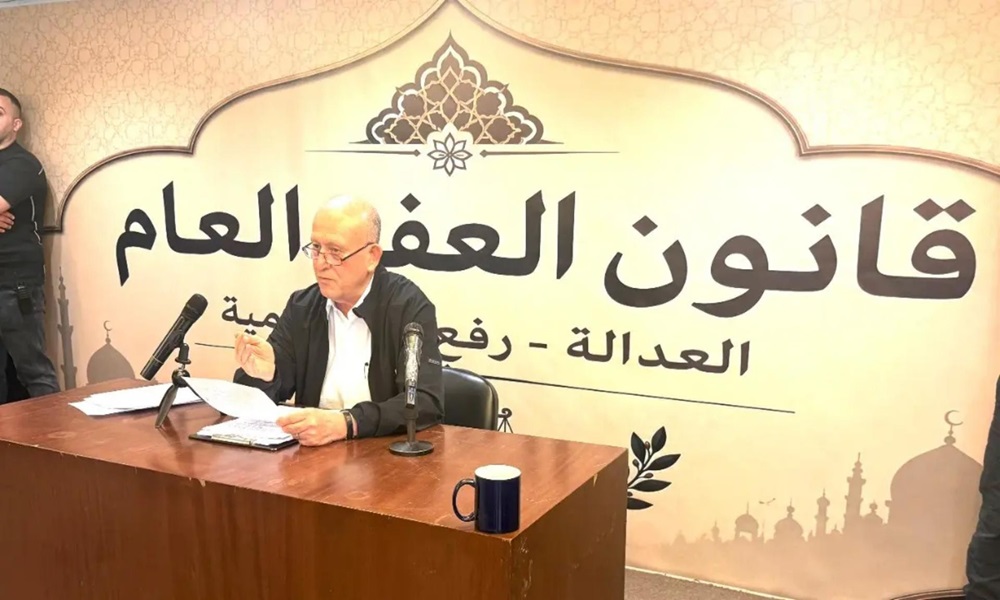 ريفي أعلن إعداد اقتراح قانون لمعالجة أزمة السّجون