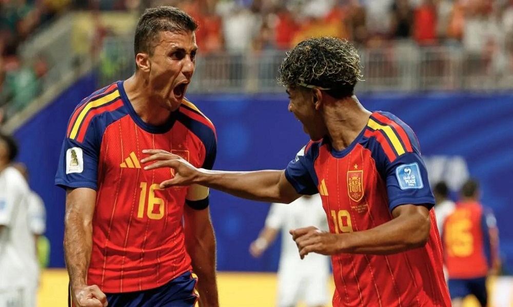 قائد المنتخب الإسباني: لامين يامال يعاني من القلق