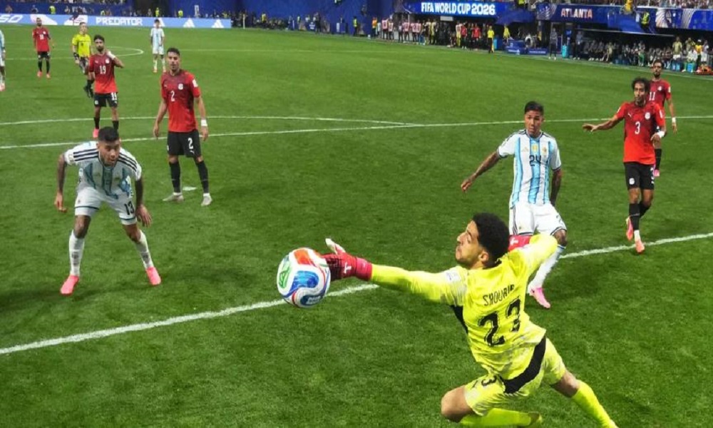 روميرو يكشف كواليس هدفه الذي أنقذ الأرجنتين أمام مصر