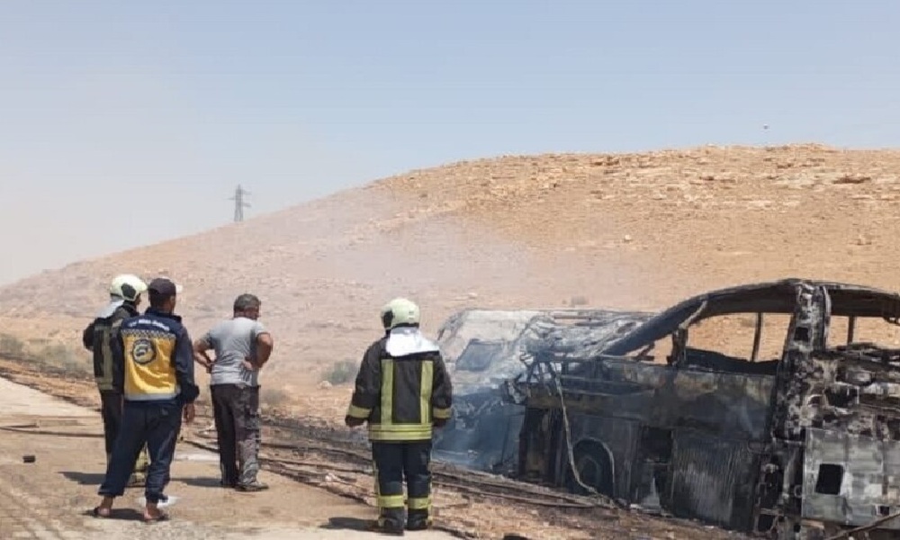 35 قتيلاً بحادث اصطدام حافلتين في سوريا