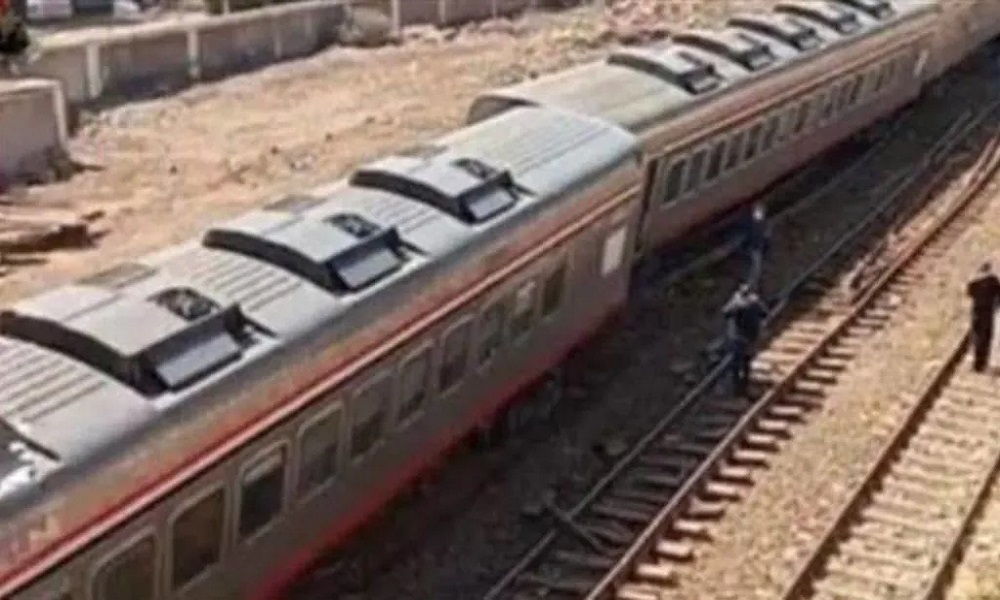 حادث قطار يهز مصر.. وسقوط إصابات