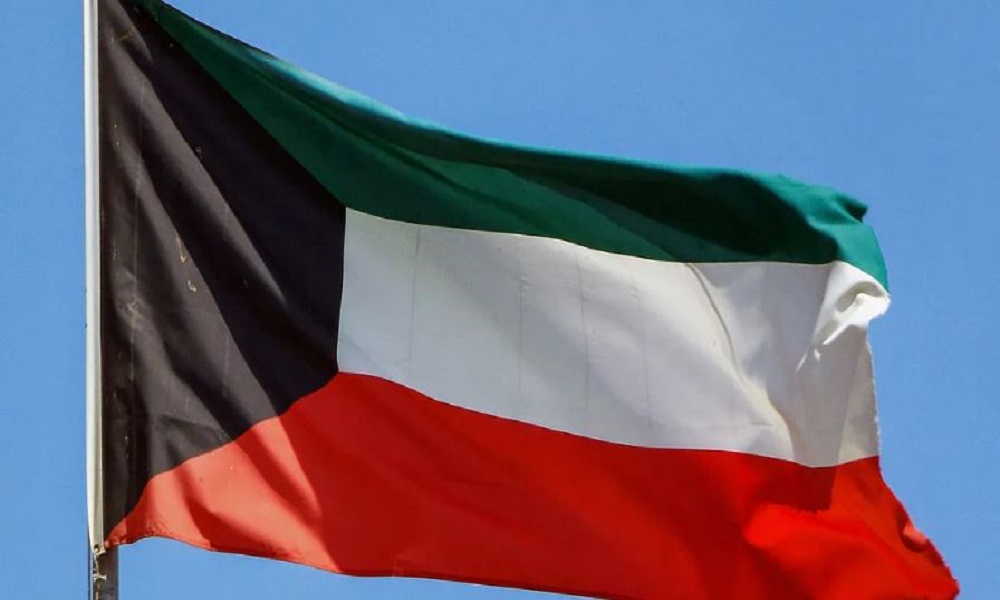 الكويت تعلن التصدي لأهداف جوية معادية