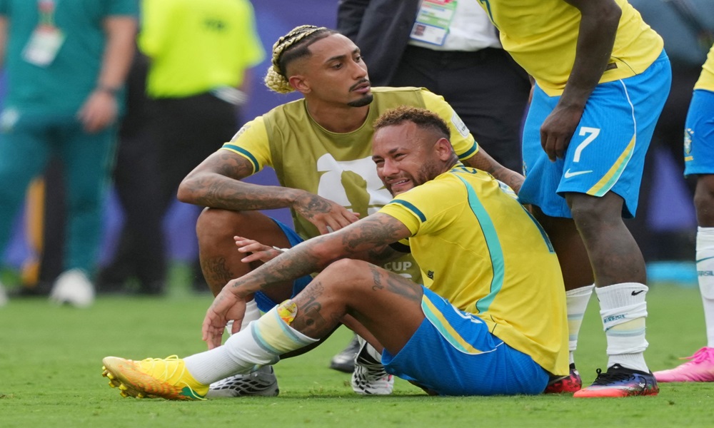 نيمار يعلن اعتزاله الدولي بعد وداع البرازيل للمونديال
