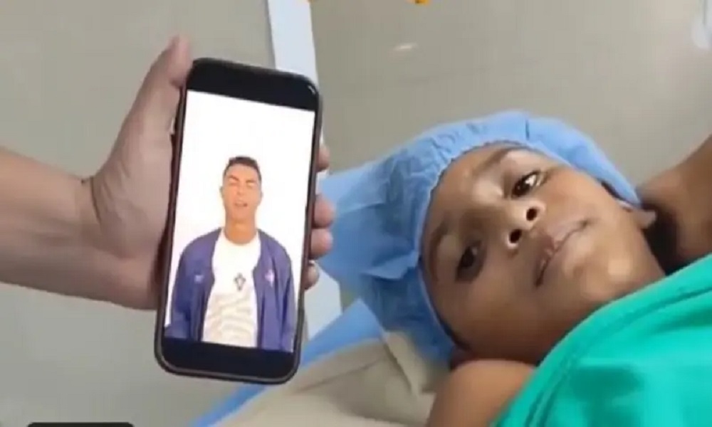 رونالدو يفاجئ طفلًا فنزويليًا بفيديو مؤثر