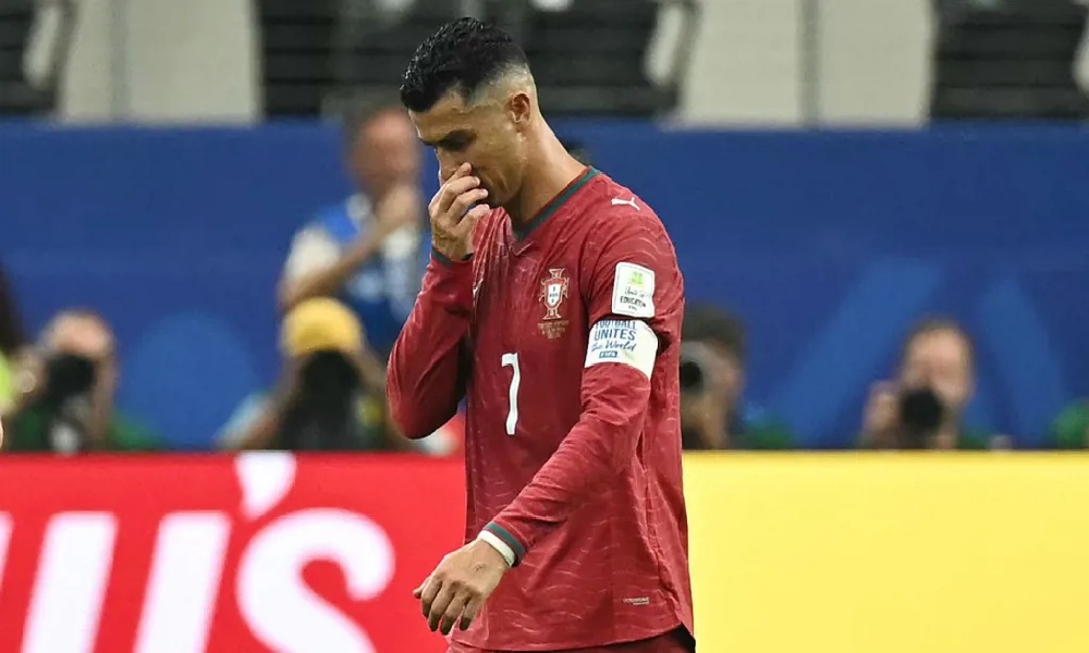 دموع رونالدو تودّع حلم التتويج بكأس العالم
