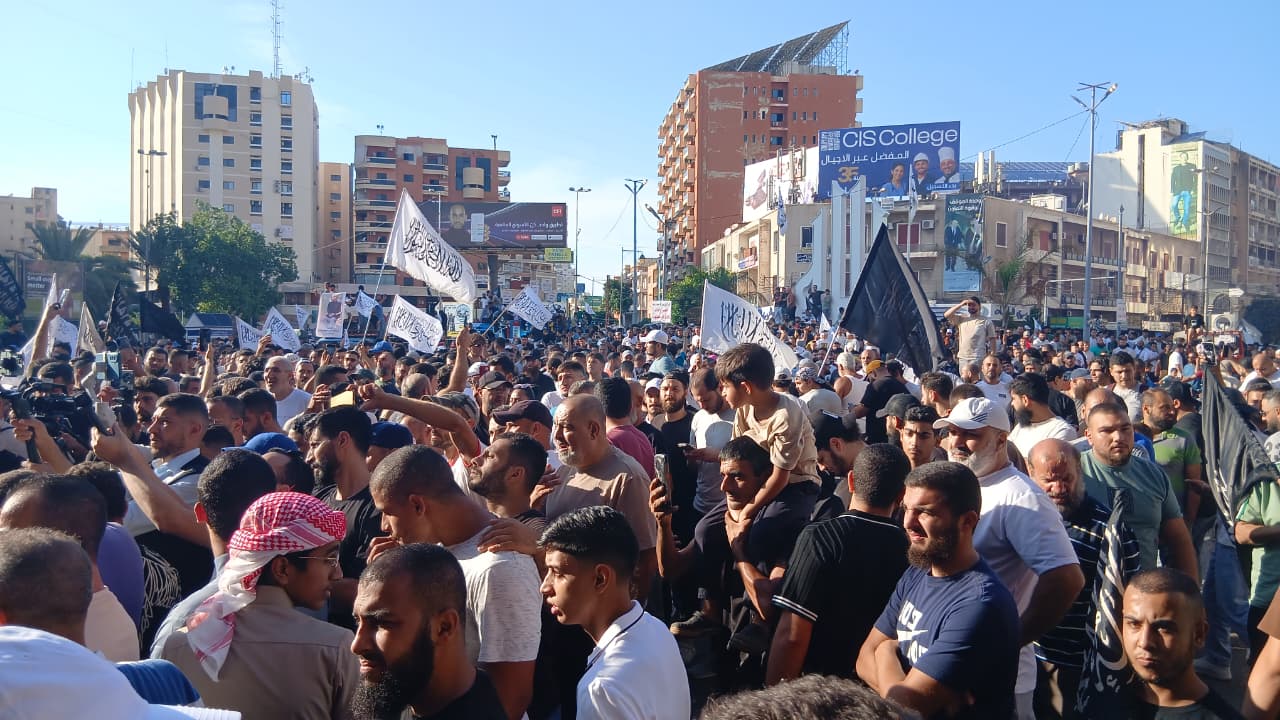وقفة احتجاجية في طرابلس رفضا للطعن بقانون العفو
