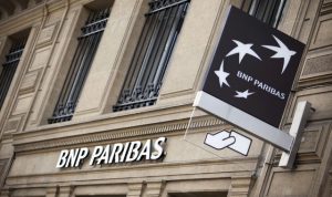 «بنك أوف أميركا» قد يدفع 12 مليار دولار لتسوية تحقيقات خلاف بين فرنسا والولايات المتحدة بشأن ملف «باريبا»