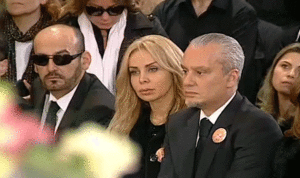 نجوم لبنانيين ومصريين شاركوا في جنازة الأسطورة صباح