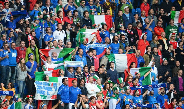 Italia-football-spectateur