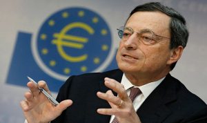 دراجي يدعو دول منطقة اليورو لتدعيم السياسة النقدية بإجراءات إضافية