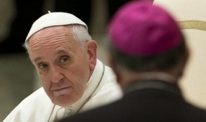 البابا فرنسيس يتخذ خطوة تاريخية في الإصلاح المالي: مجلس رقابة جديد من غير الإيطاليين في الفاتيكان