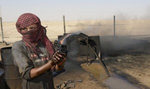 استهداف المصادر المالية لـ «الدولة الإسلامية» : النفط والشبكات المحلية