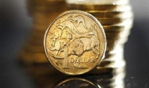 الدولار الأسترالي يهبط لأدنى مستوى في 6 سنوات واليورو ينزل بفعل بيانات