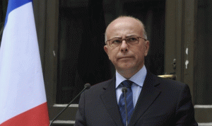 كازنوف: منع الف شخص من دخول فرنسا منذ إعادة مراقبة الحدود