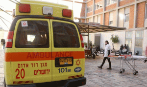 جرحى في حادثة طعن داخل حافلة إسرائيلية وسط تل أبيب