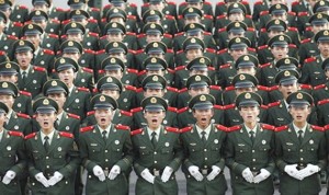 الصين تعزز الرقابة على حسابات الجيش في معركتها ضد الفساد