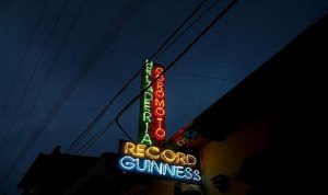 فنزويلا: إغلاق «كورموتو» بسبب نقص الألبان