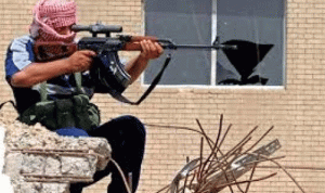 مقتل قائد عسكري إيراني على يد قناصة “داعش” في العراق