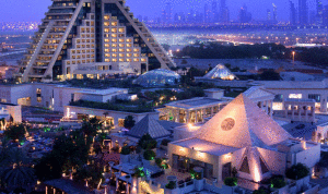 فنادق دبي تعج بالسائحين خلال عطلة الميلاد