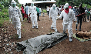 منظمة الصحة العالمية: أكثر من 8000 حالة وفاة في العالم بسبب “إيبولا”