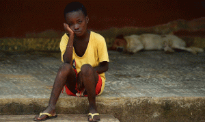 آلاف من ضحايا الـ “إيبولا” تعرضوا لآلام مضنية وقد يفقدون البصر