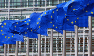 المفوضية الأوروبية: لا محادثات بين اليونان والدائنين لتمديد برنامج الإنقاذ