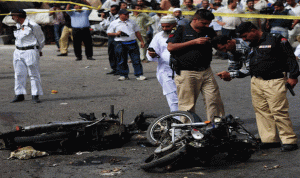 6 قتلى بهجوم انتحاري لطالبان في باكستان
