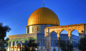 لأوّل مرة بالتاريخ.. إسرائيل تُغلق الحرم القدسي