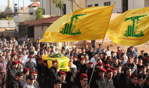“الشرق الأوسط”: إنقسام في صفوف مناصري “حزب الله” حول “حماس”