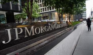 JPMorgan يعزز مخصصاته لخسائر القروض بـ500 مليون دولار