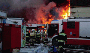 بالصور.. مقتل 12 على الأقل في حريق في مدينة قازان الروسية