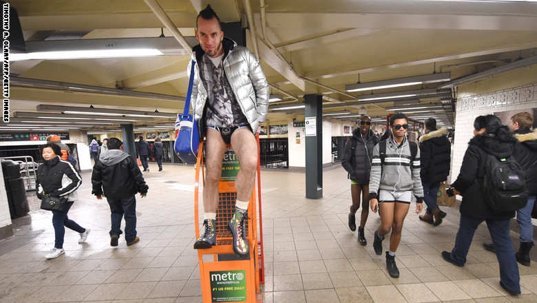 US-OFFBEAT-NO PANTS SUBWAY RIDE