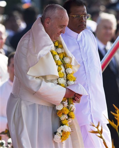 pape Sri Lankan 1