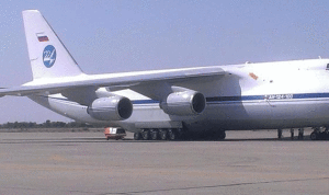 فرنسا تنفي وجود أسلحة على متن طائرة الشحن الروسية المحتجزة في نيجيريا