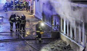 إصابة 5 اشخاص في هجوم على مسجد في السويد