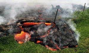 إجلاء سكان جزيرة هاواي بسبب ثوران بركان “كيلوا”